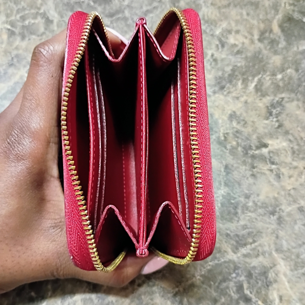 Louis Vuitton Red Vernis Zip Coin Wallet Monogram - Picture 6 of 7